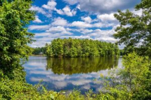 best lakes in massachusetts