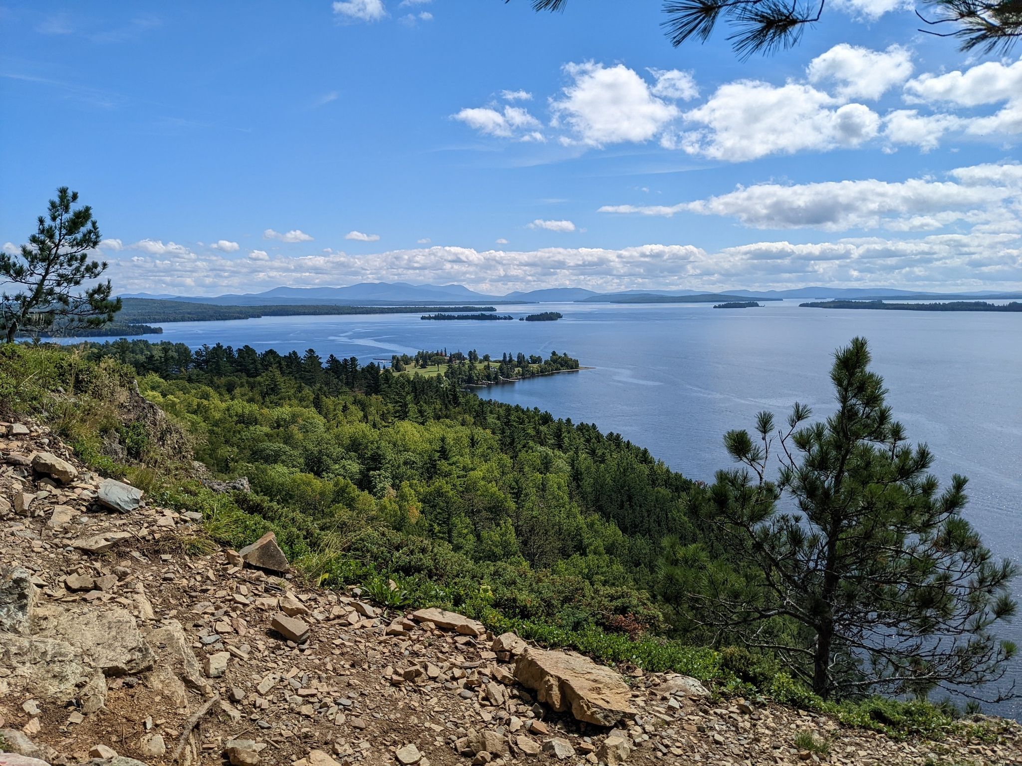 The best hikes in Maine | Maine hiking for your Maine vacation