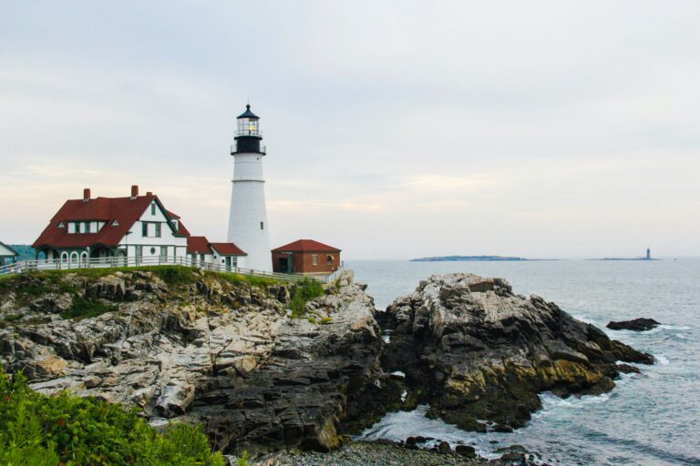 52 Best Things To Do in Maine | Ultimate Maine Bucket List